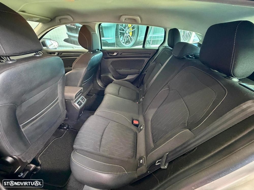 Renault Mégane Sport Tourer 1.5 Blue dCi Intens - 21