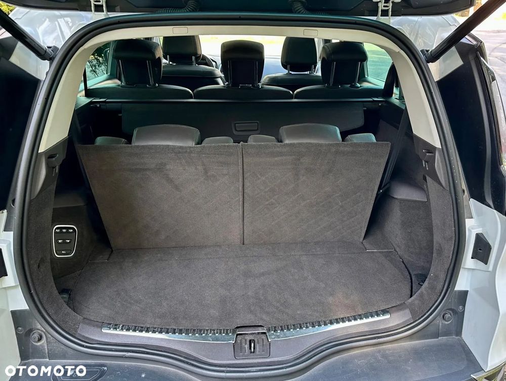 Renault Espace 1.6 dCi Energy Initiale Paris EDC 7os - 14