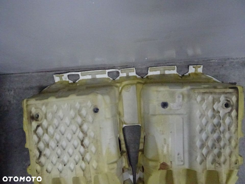 DYWAN PODŁOGA AUDI A2 HB 5D NR44 - 8