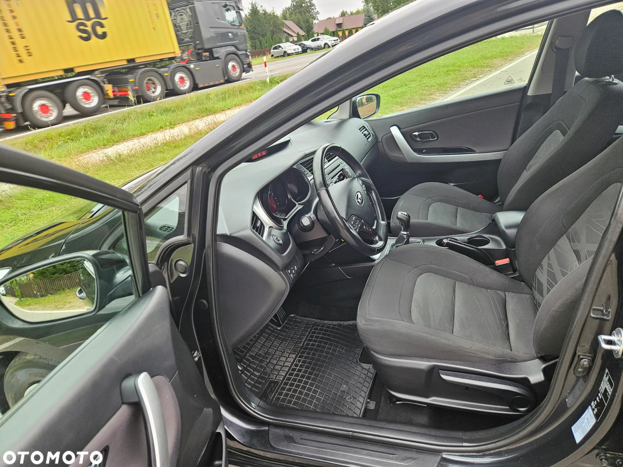 Kia Ceed 1.4 CVVT Dream-Team Edition - 22