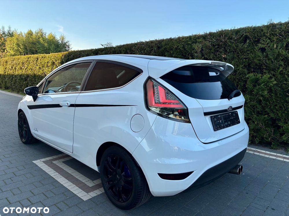 Ford Fiesta 1.4 Titanium - 6