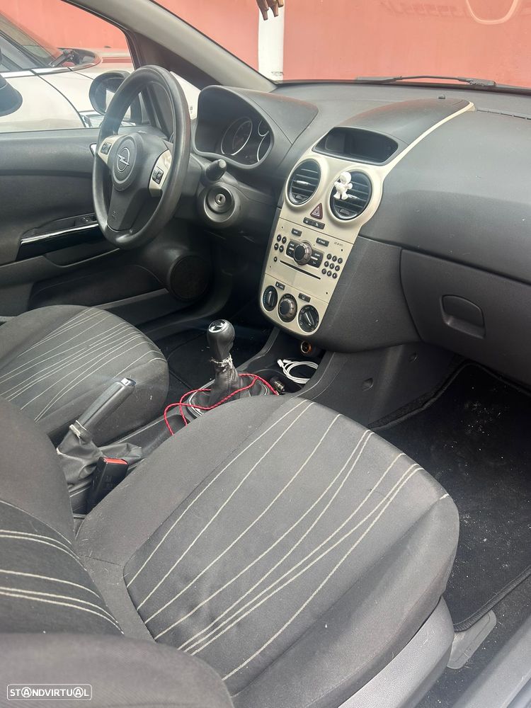 Opel Corsa 1.3 CDTI Enjoy EcoFLEX - 7