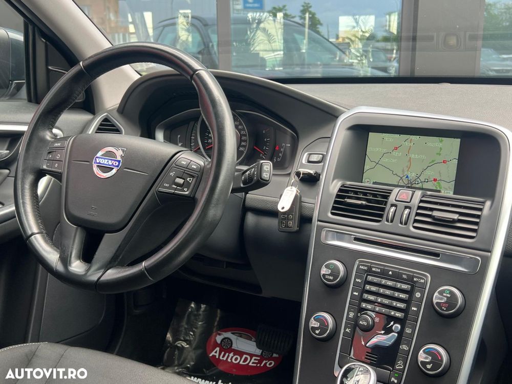 Volvo XC 60 - 11