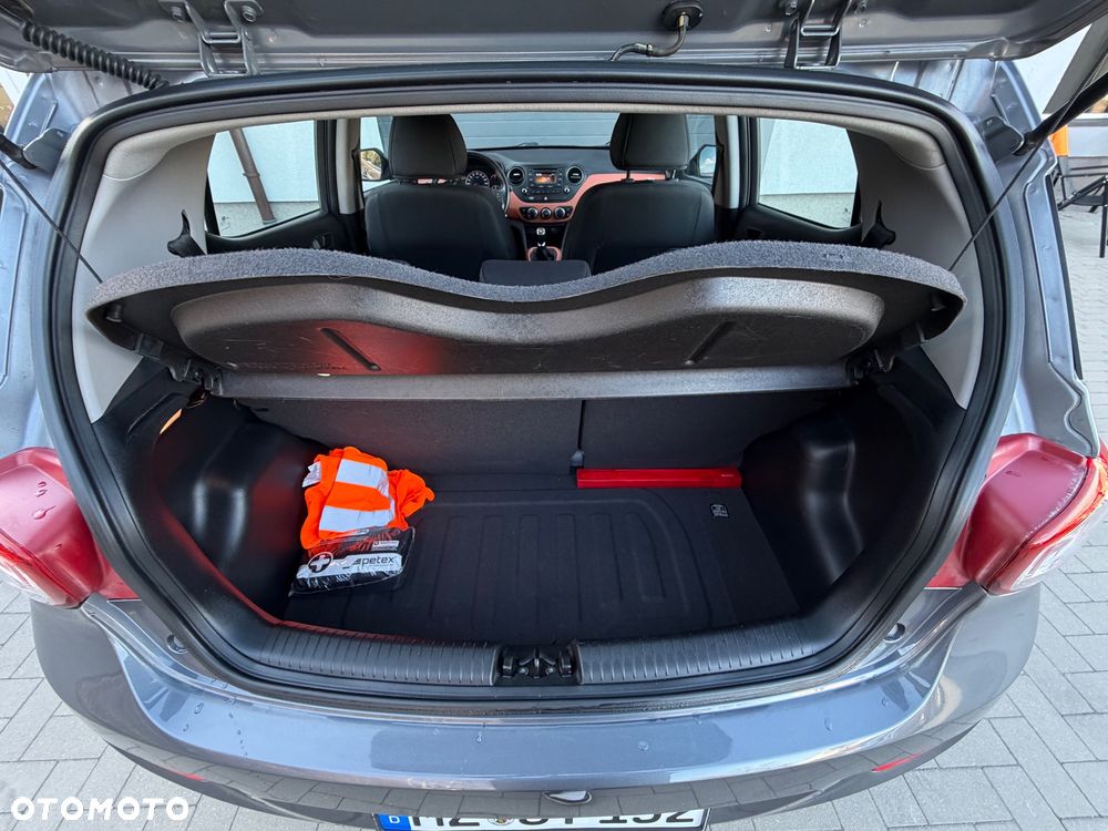 Hyundai i10 1.2 Premium - 19