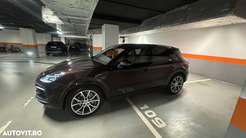 Porsche Cayenne Standard - 3