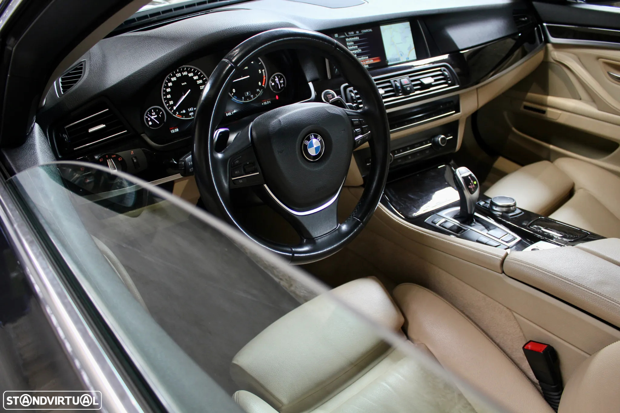 BMW 525 d Line Luxury Auto - 9