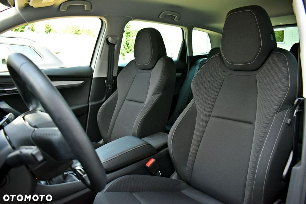 Skoda Karoq 1.5 TSI ACT Selection - 12