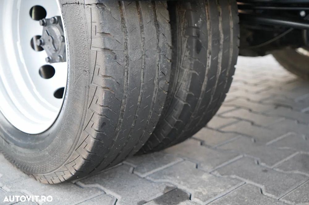 Volkswagen CRAFTER / TRANSMISIE CU 5 ROȚI / HDS PM 3623 / CAPACITATE DE RIDICARE 990 KG / 2020 / DOUĂ ROȚI / 3 LOCURI / IMPORTAT - 26