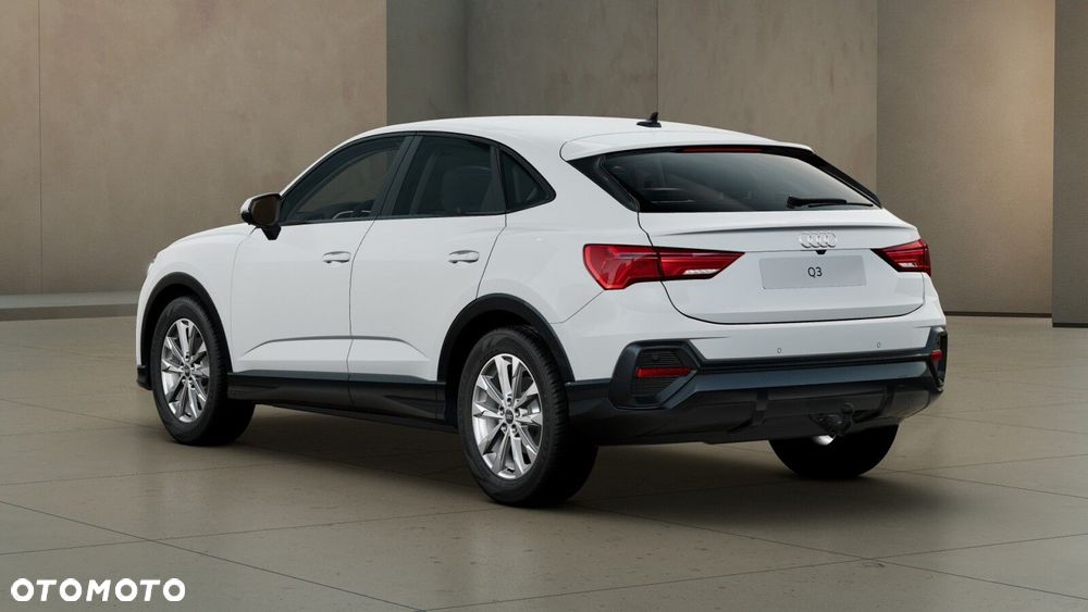 Audi Q3 Sportback - 3