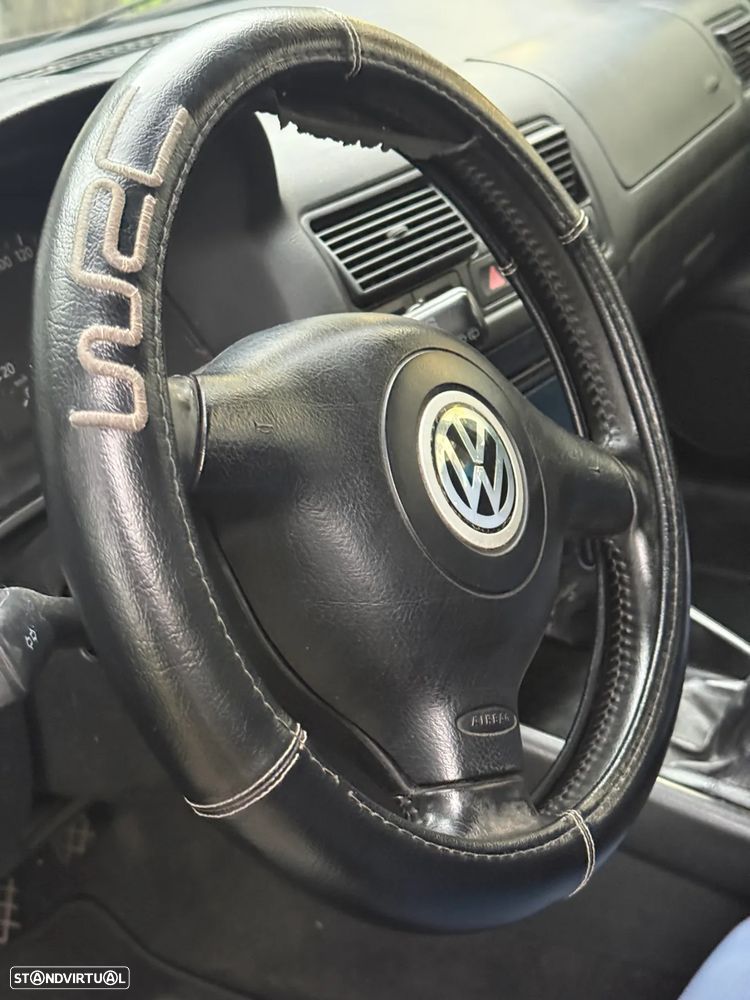 VW Golf 1.9 TDi 25 Anos - 2