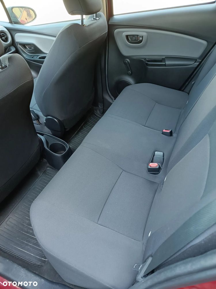 Toyota Yaris 1.0 Active - 8