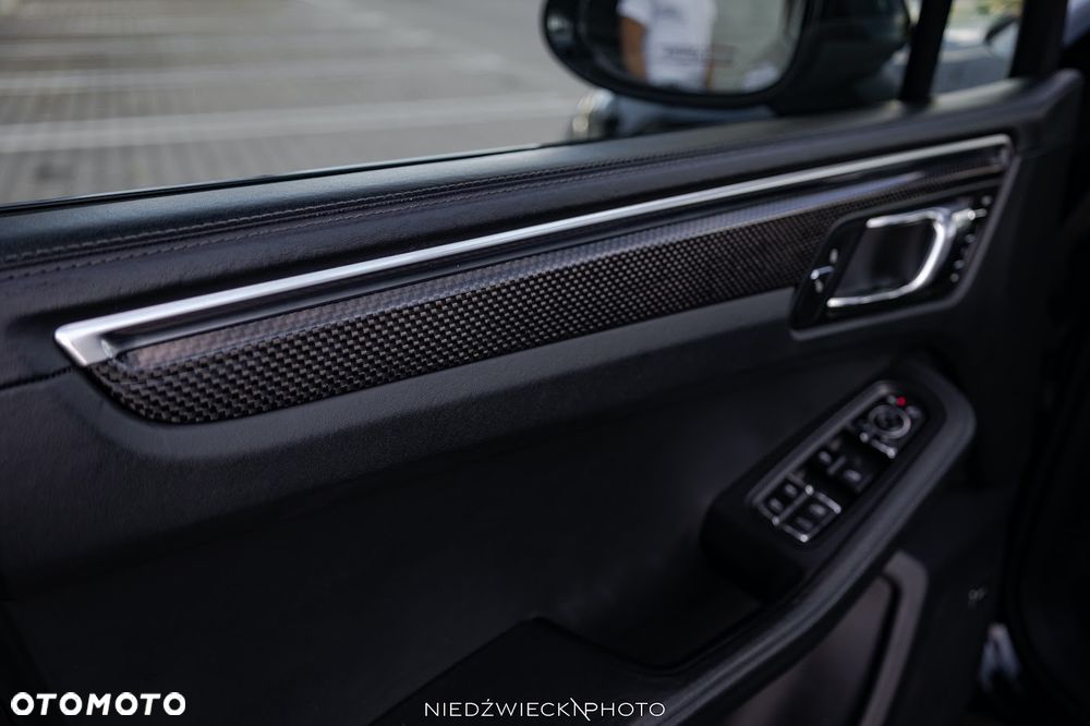 Porsche Macan - 20