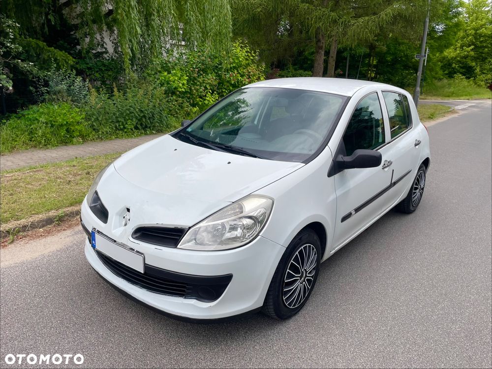 Renault Clio 1.5 dCi 70 Expression - 1