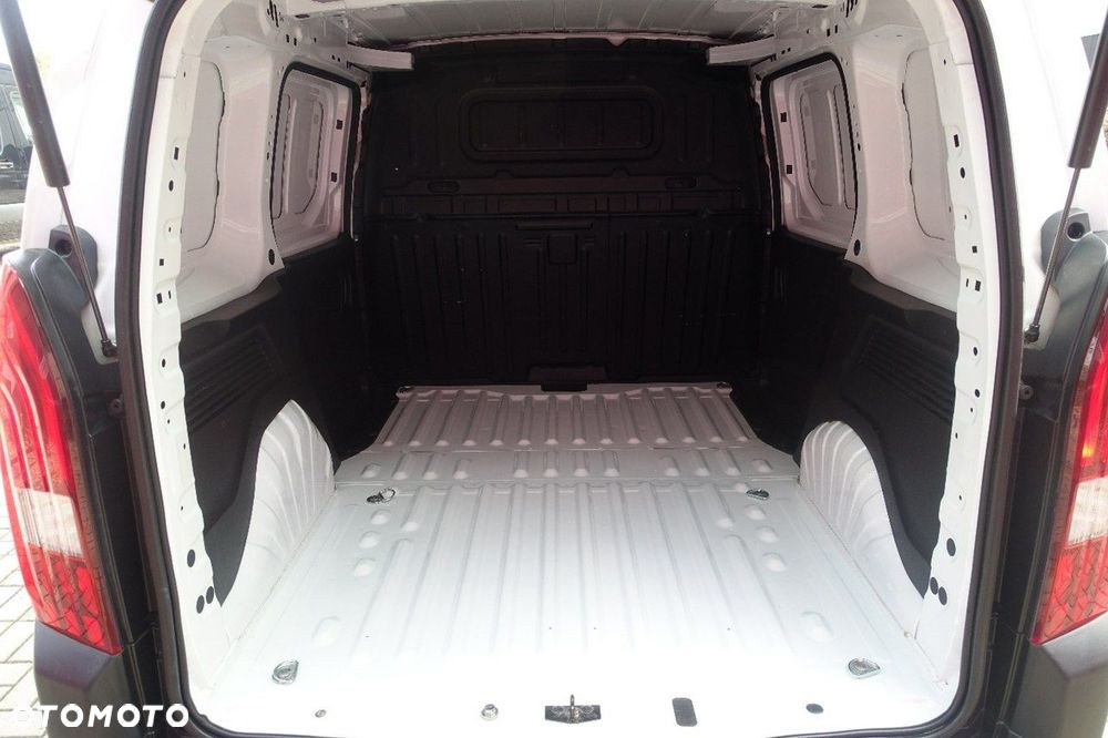 Peugeot Partner - 10