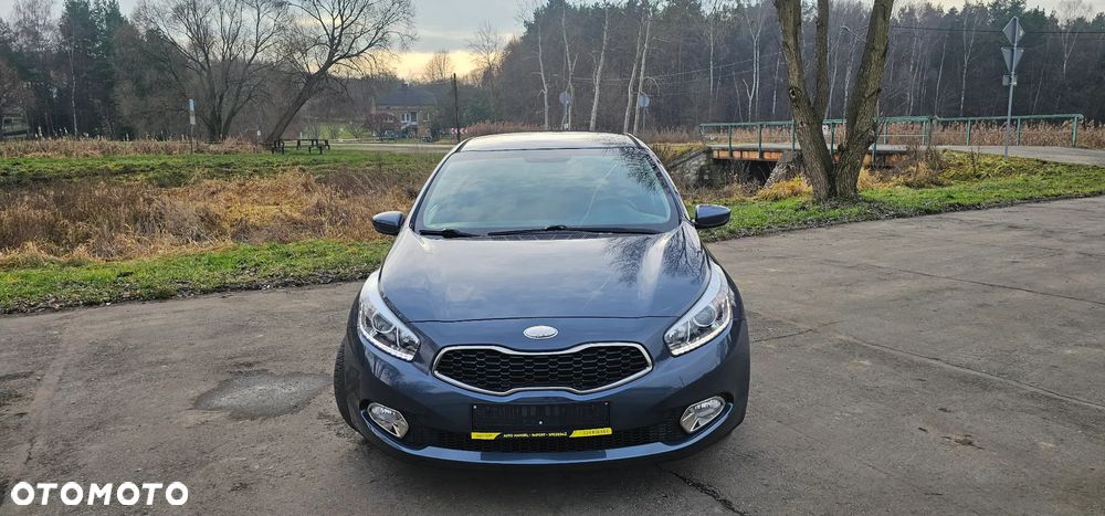 Kia Ceed 1.4 CVVT Spirit - 14