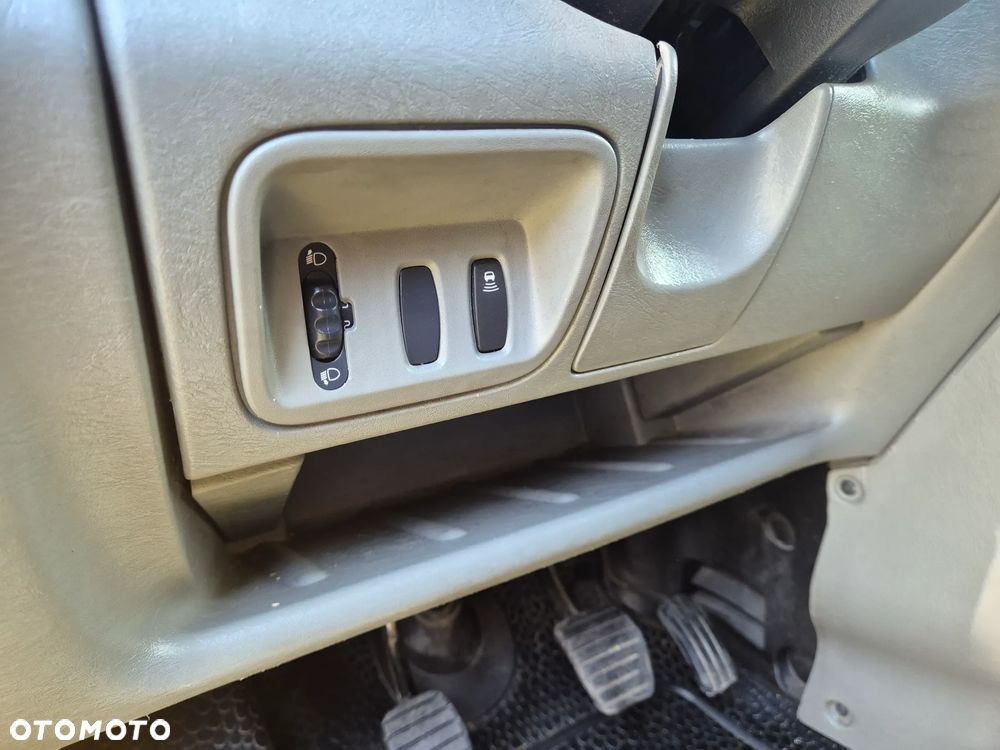 Renault Trafic - 14