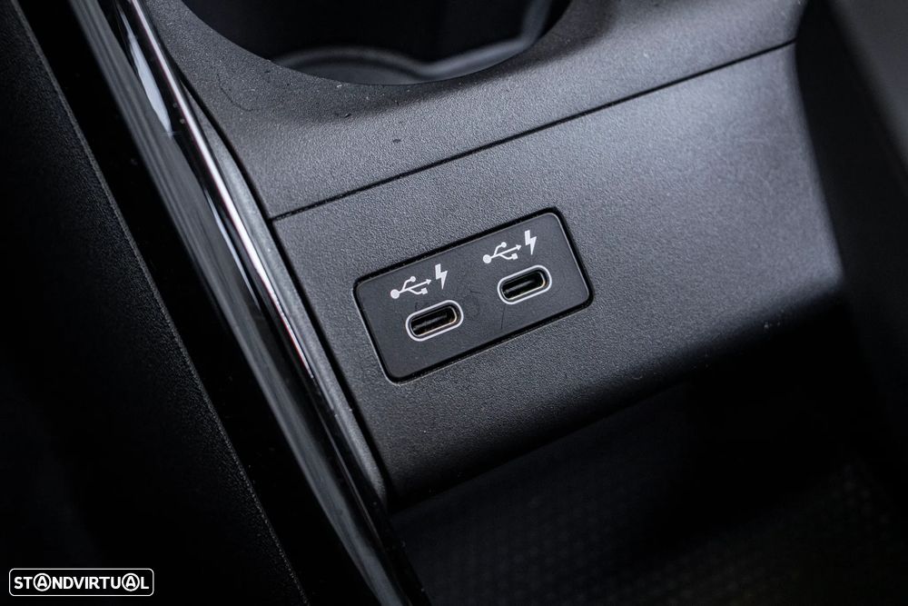 BMW 230xe Active Tourer Pack M - 40