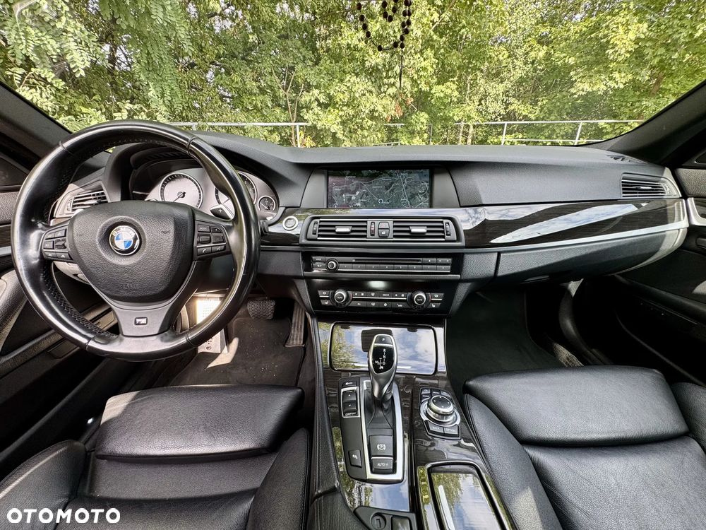 BMW Seria 5 535i - 21