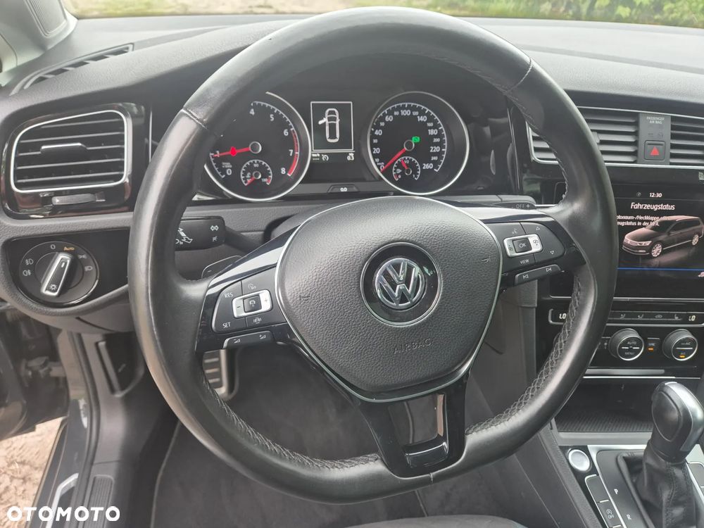 Volkswagen Golf 1.5 TSI ACT OPF DSG IQ.DRIVE - 10