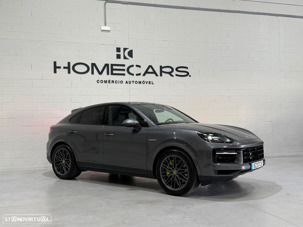 Porsche Cayenne Coupé E-Hybrid - 13