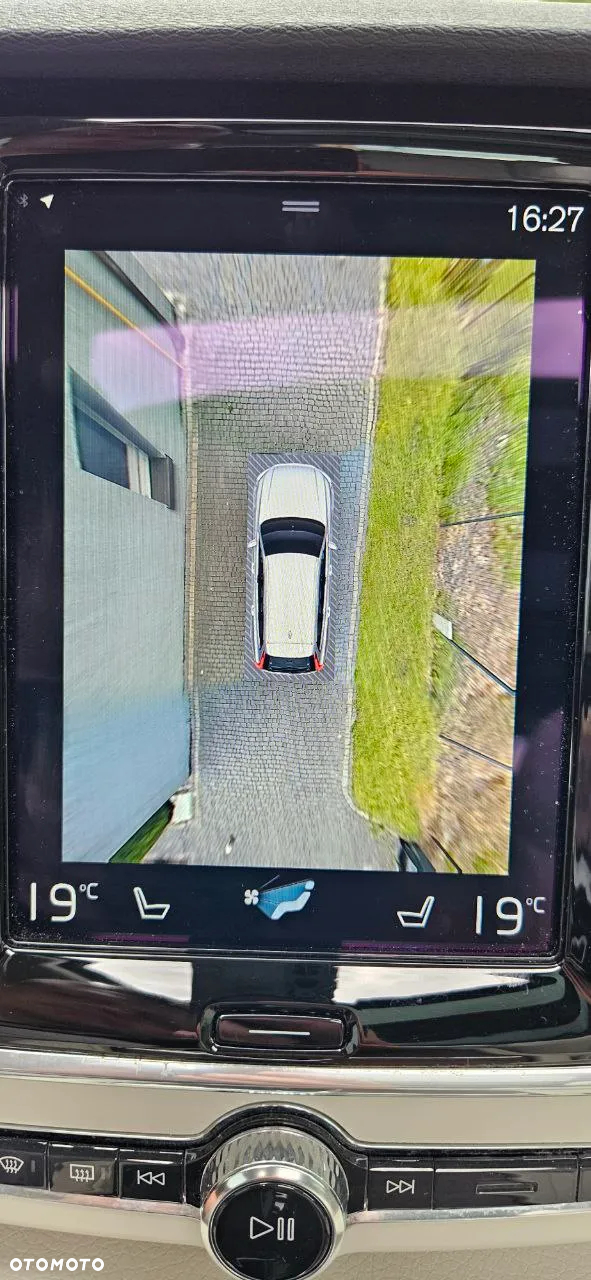 Volvo V90 Cross Country D5 AWD Pro - 35