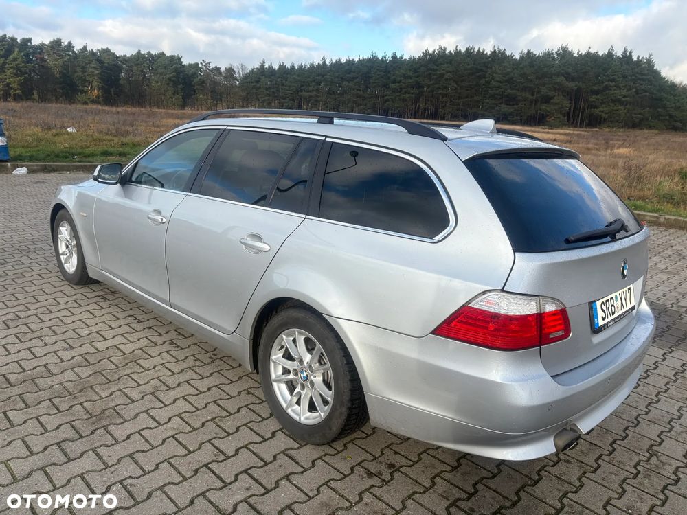 BMW Seria 5 520d Edition Exclusive - 1