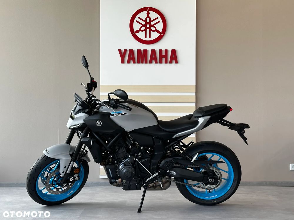 Yamaha MT - 1