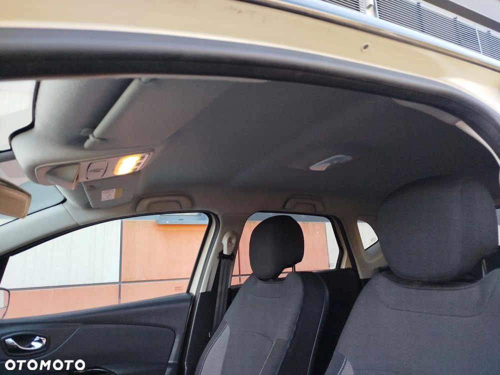 Renault Captur 1.2 TCe Intens EDC - 21