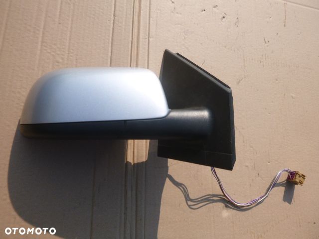 LUSTERKO PRAWE ELEKTRYCZNE VOLKSWAGEN POLO 9N 5 PINÓW - 4