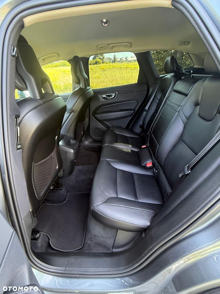Volvo XC 60 D4 Inscription - 13