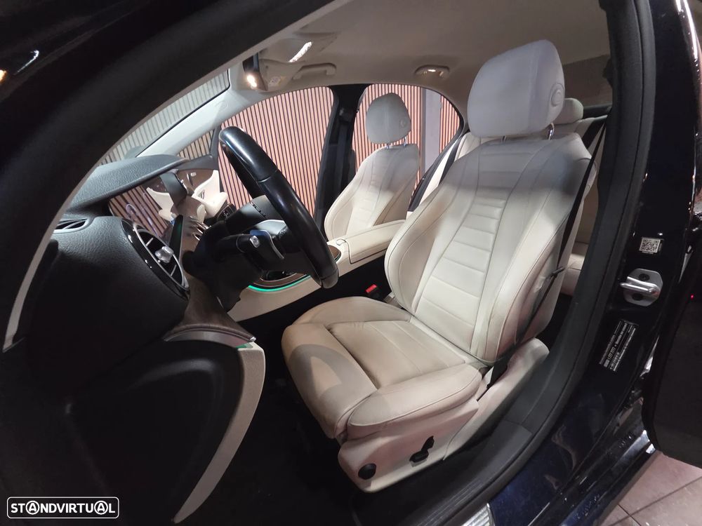 Mercedes-Benz E 220 d 9G-TRONIC Exclusive - 23