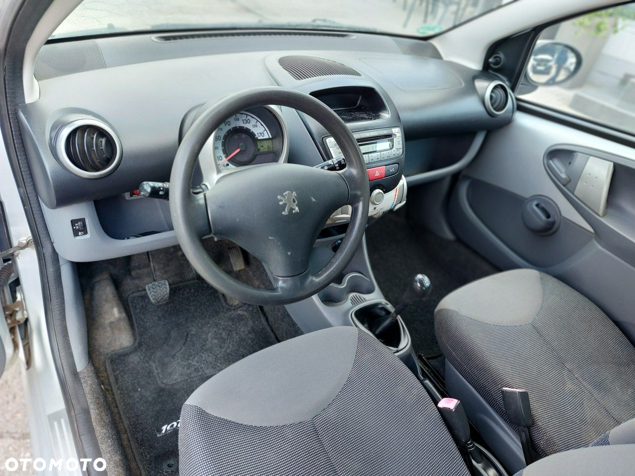 Peugeot 107 - 8