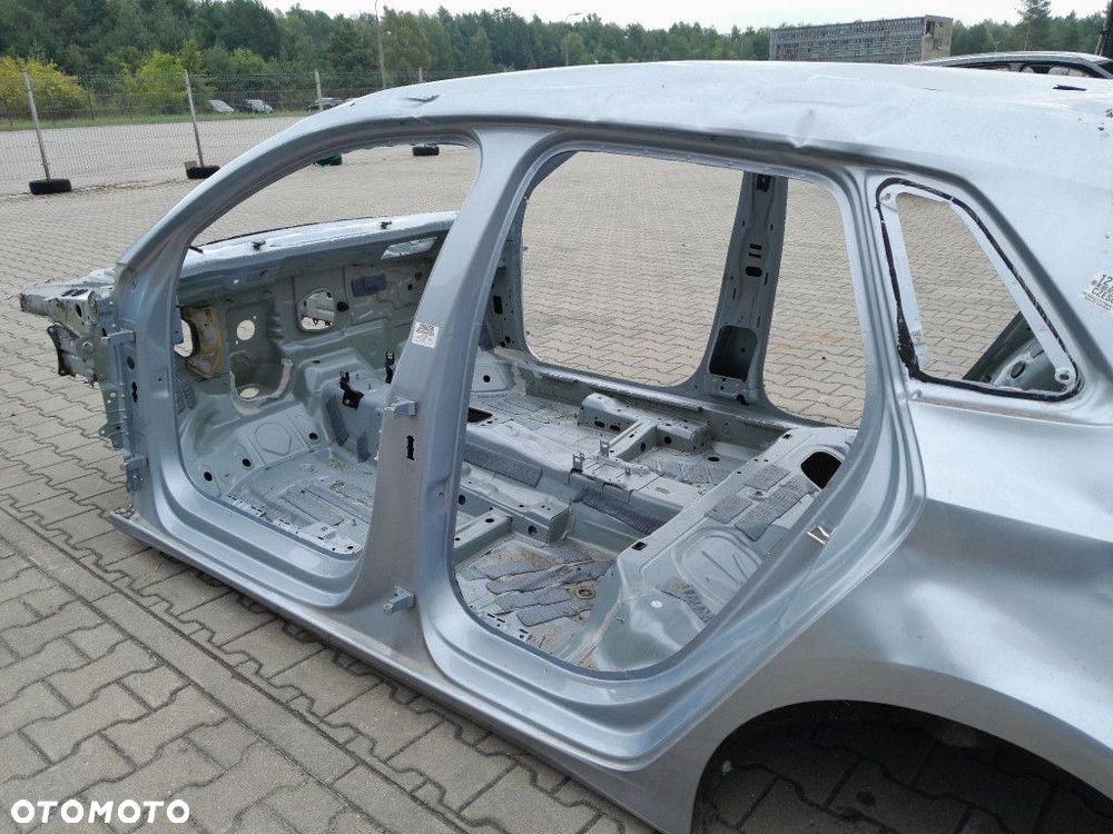 AUDI A3 8Y 5D SPORTBACK PRÓG SŁUEPK LEWY LZ7G - 5