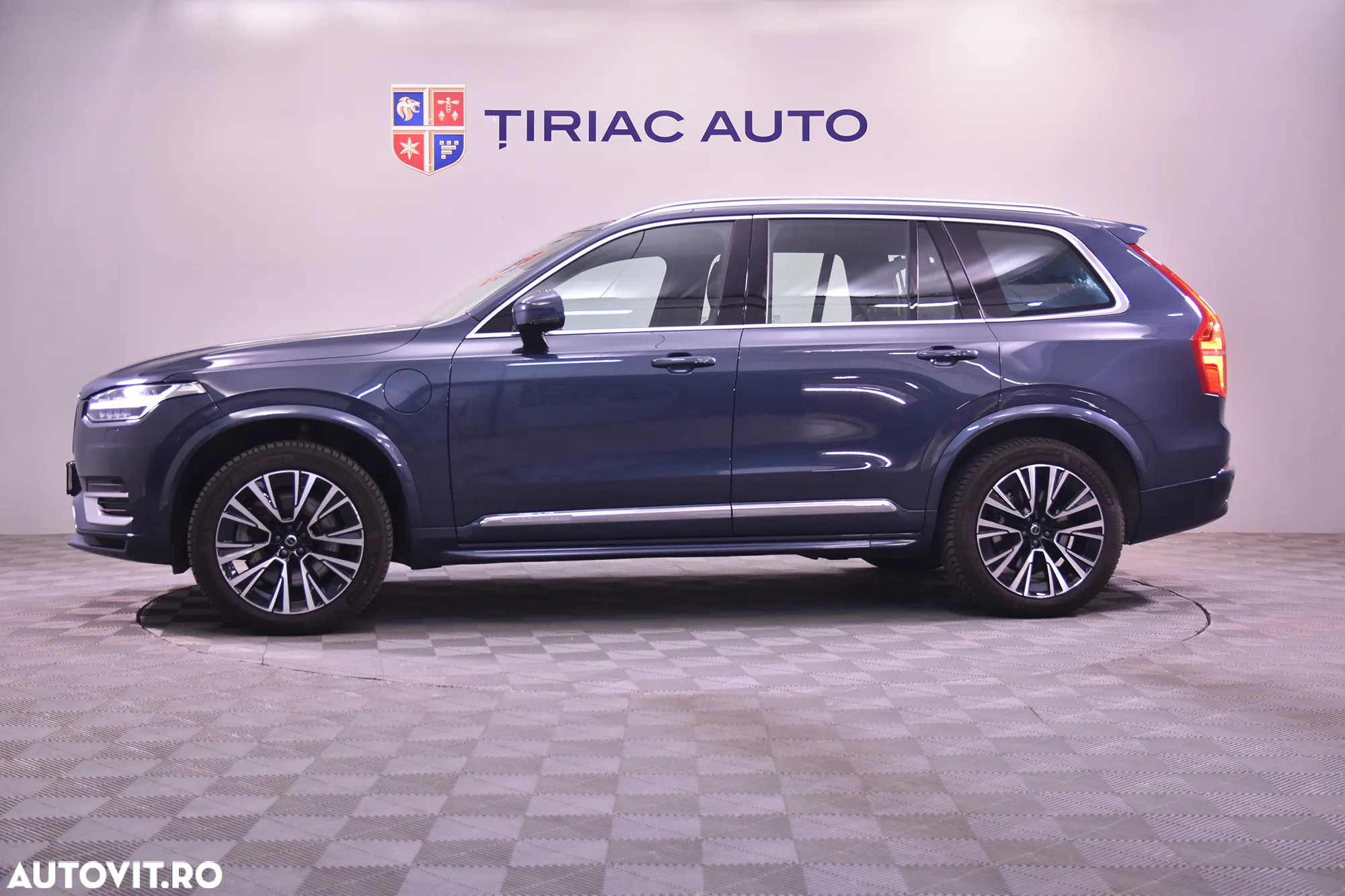 Volvo XC 90 - 2