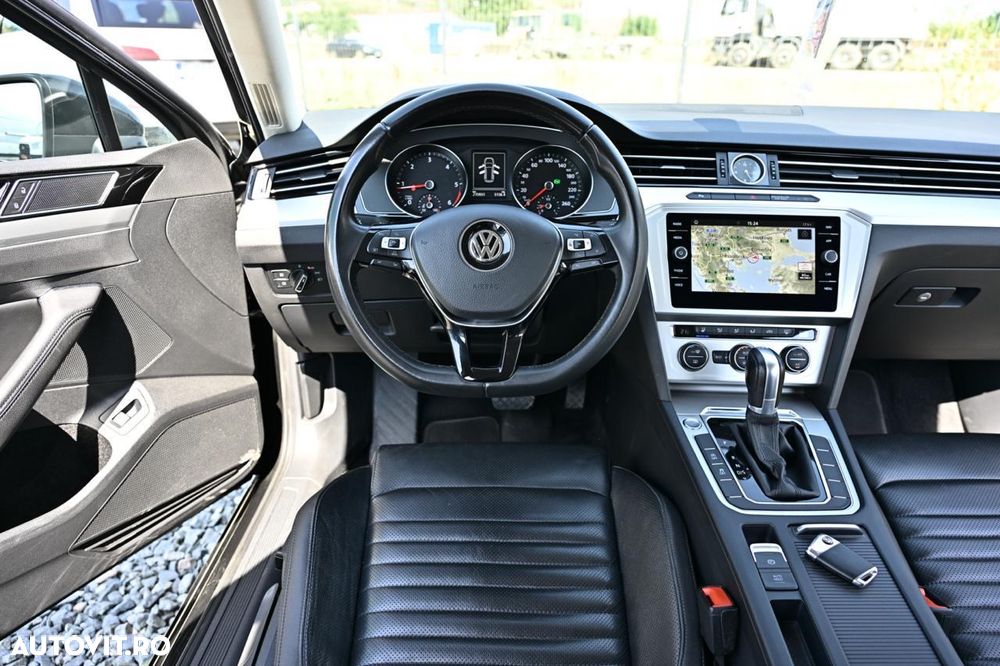 Volkswagen Passat - 21