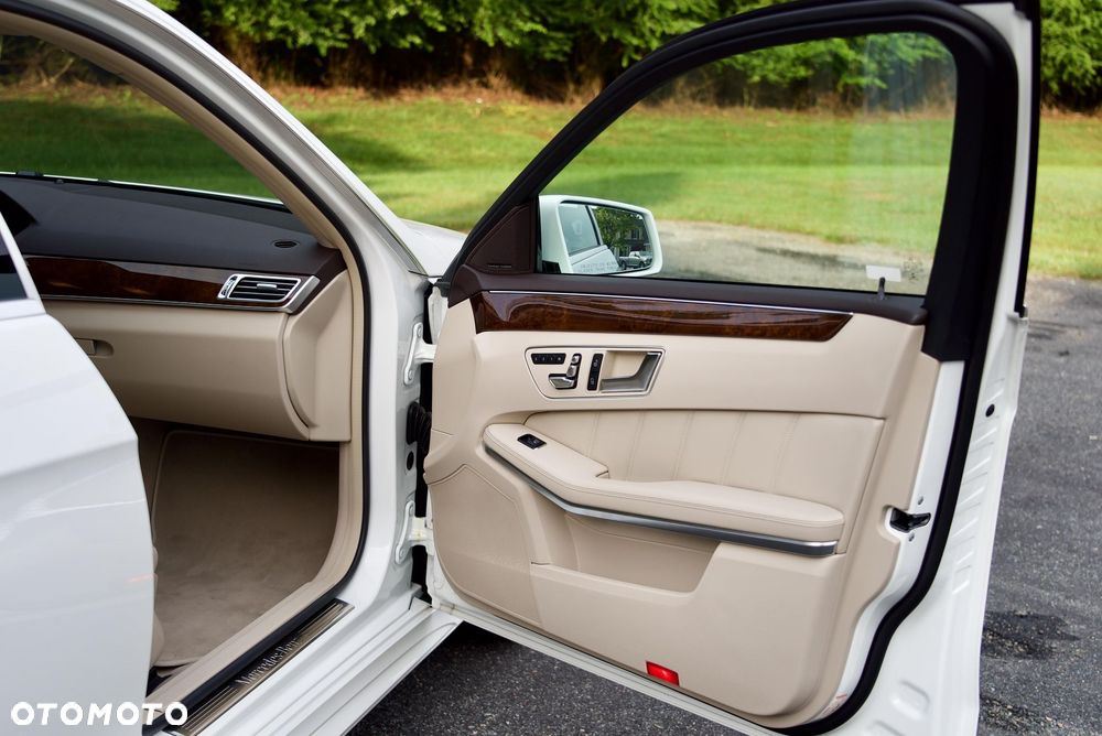 Mercedes-Benz Klasa E 350 4-Matic Avantgarde - 35