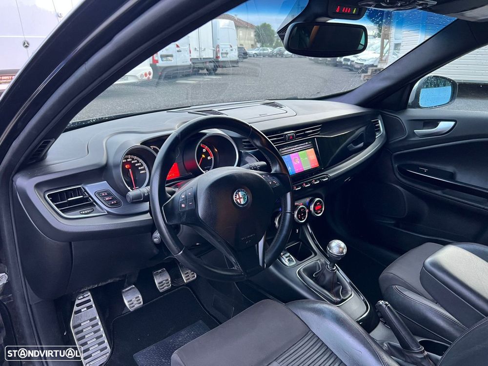 Alfa Romeo Giulietta 1.6 JTDM Distinctive - 7