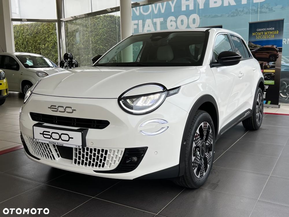 Fiat 600 1.2 Turbo La Prima eDCT - 2