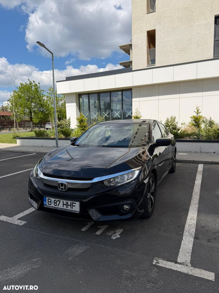 Honda Civic 1.5 VTEC Turbo Executive - 12