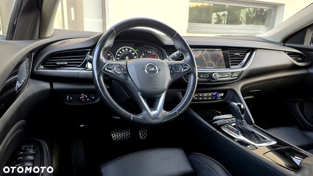 Opel Insignia 2.0 BiTurbo D 4x4 Automatik Ultimate Exclusive - 26