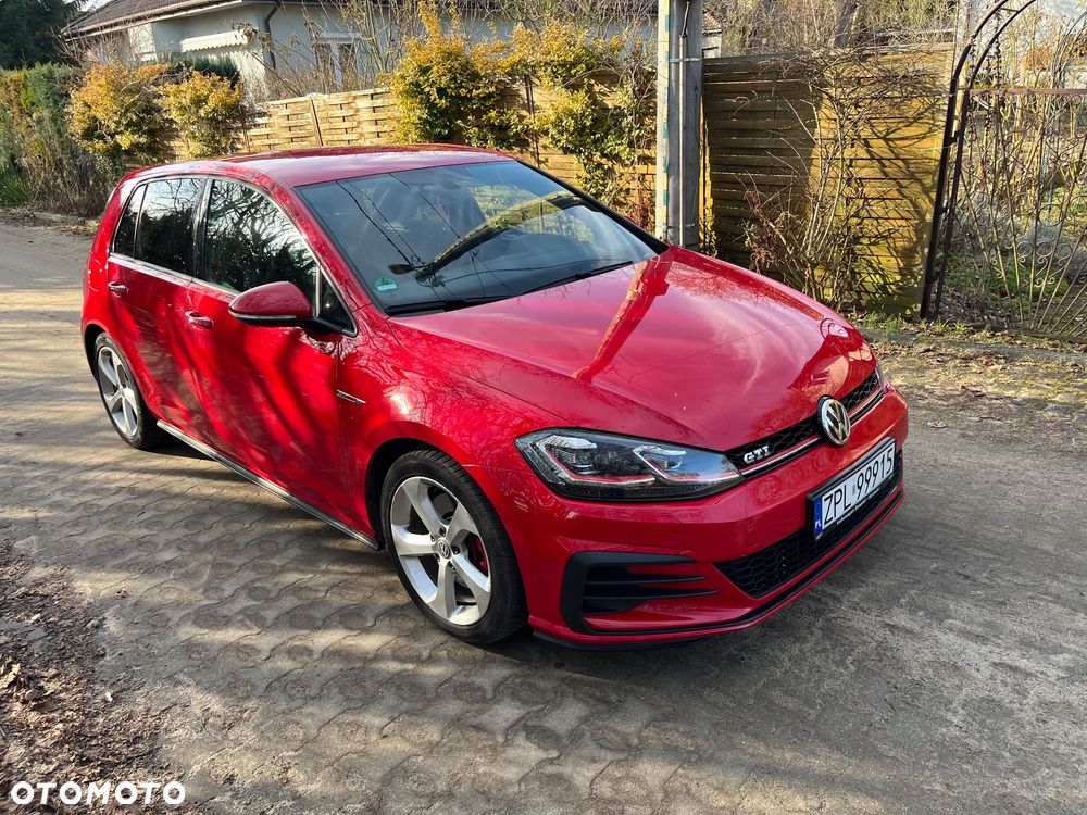 Volkswagen Golf GTI (BlueMotion Technology) DSG - 1