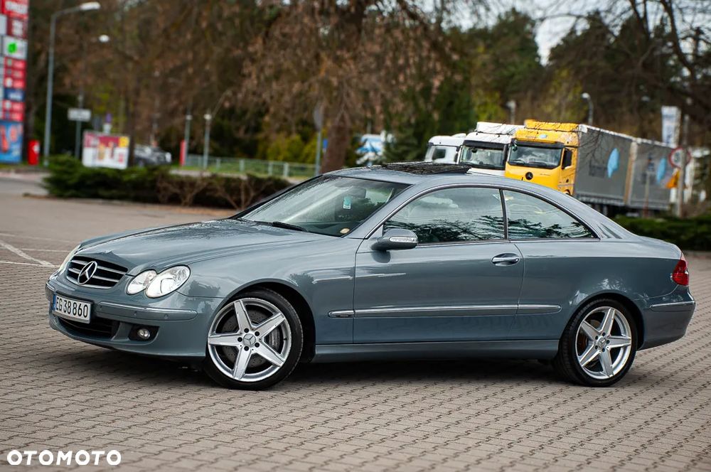 Mercedes-Benz CLK 350 7G-TRONIC Avantgarde - 13
