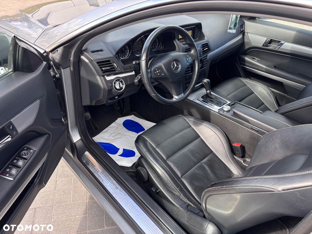 Mercedes-Benz Klasa E 350 CGI BlueEFFICIENCY 7G-TRONIC Avantgarde - 3