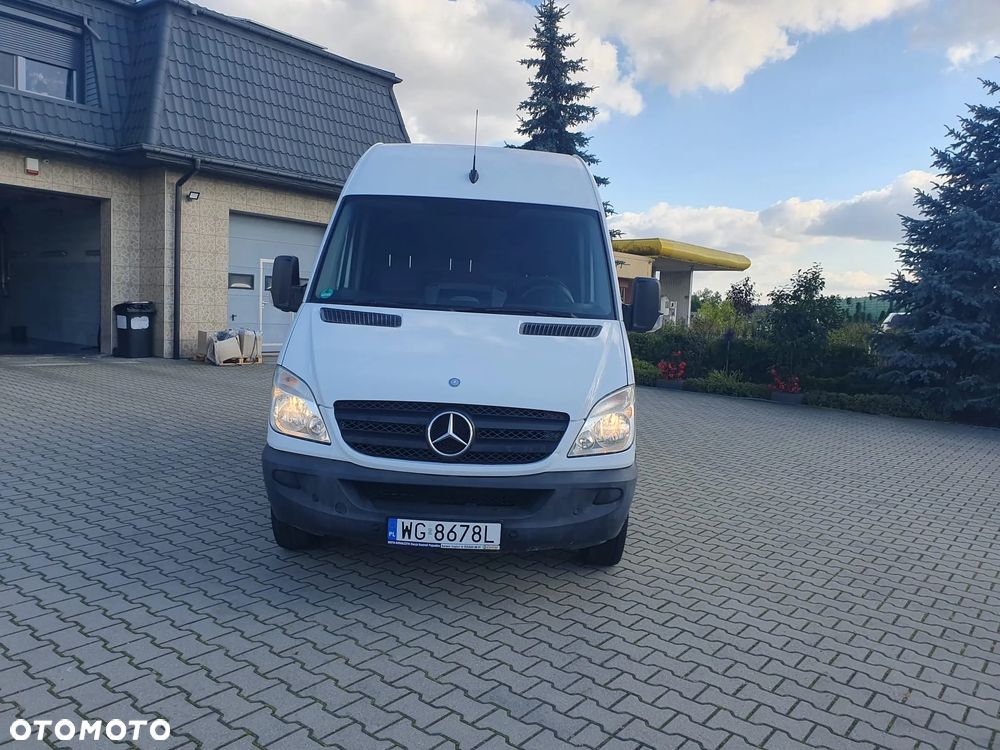 Mercedes-Benz Sprinter - 3