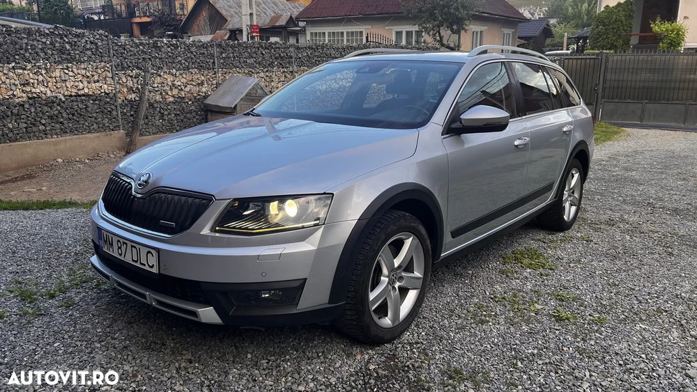 Skoda Octavia 2.0 TDI 4x4 DSG Scout - 1