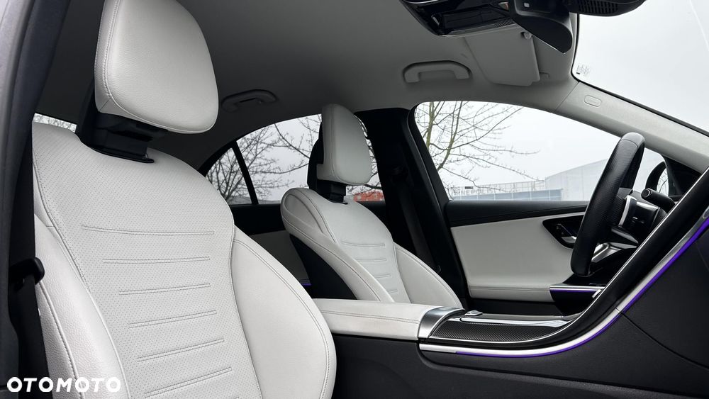 Mercedes-Benz Klasa C - 25