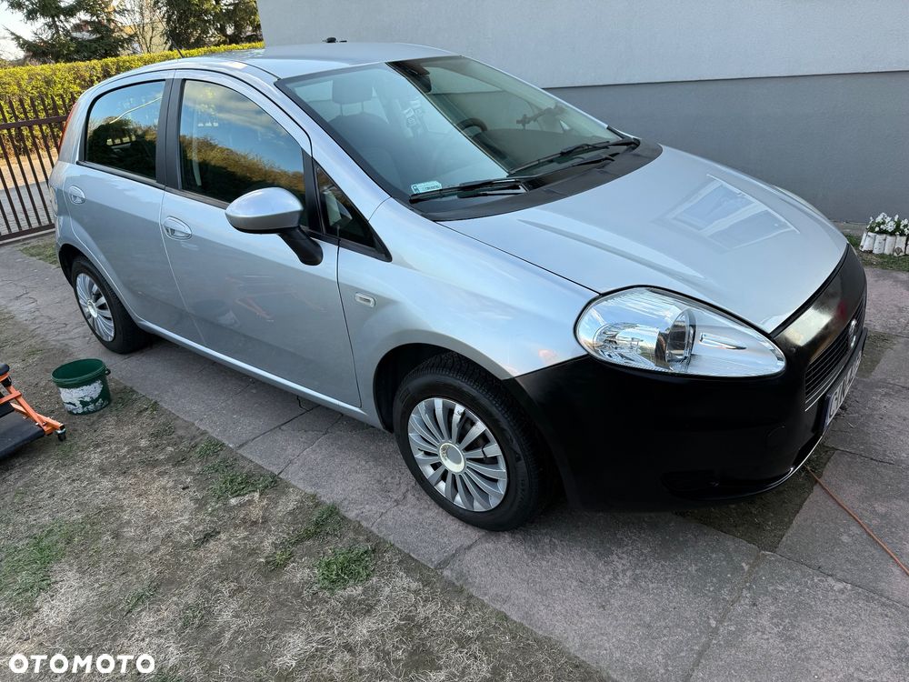 Fiat Grande Punto - 7