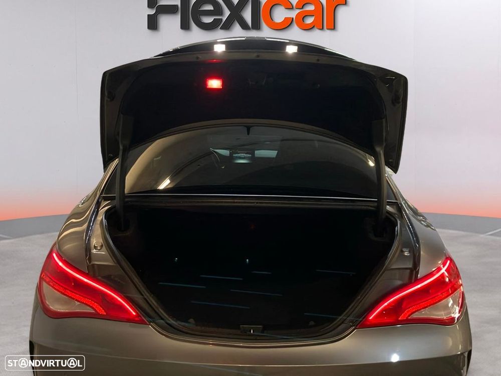 Mercedes-Benz CLA 220 - 17