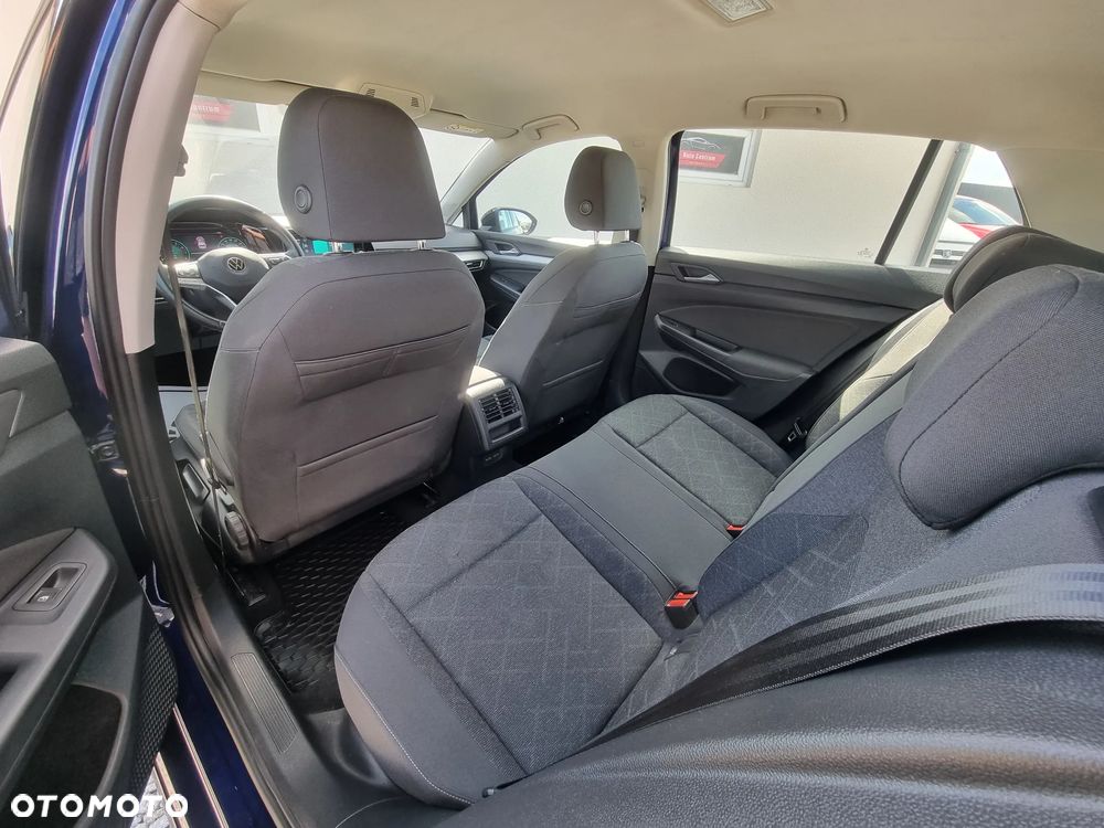 Volkswagen Golf 1.5 eTSI EVO Style DSG - 11