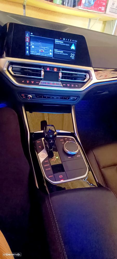 BMW 320 d Aut. Edition Luxury Line Purity - 22